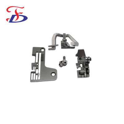 L32-359 Set di calibri a 3 aghi e 6 fili per macchina da cucire industriale PEGASUS